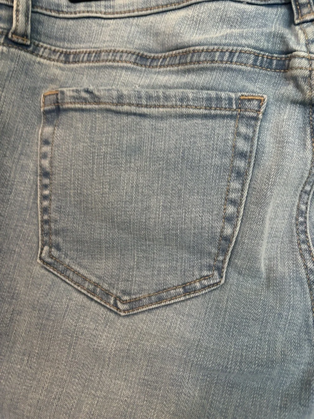 Classic Light Blue Straight-Leg Women's Jeans